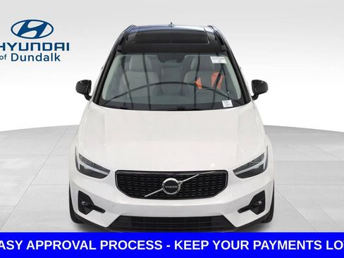 Used 2026 Volvo XC40 B5 Plus AWD/4WD image 9