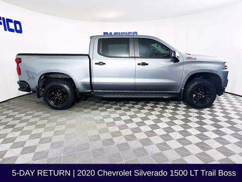 Used 2020 Chevrolet Silverado 1500 LT Trail Boss image 9