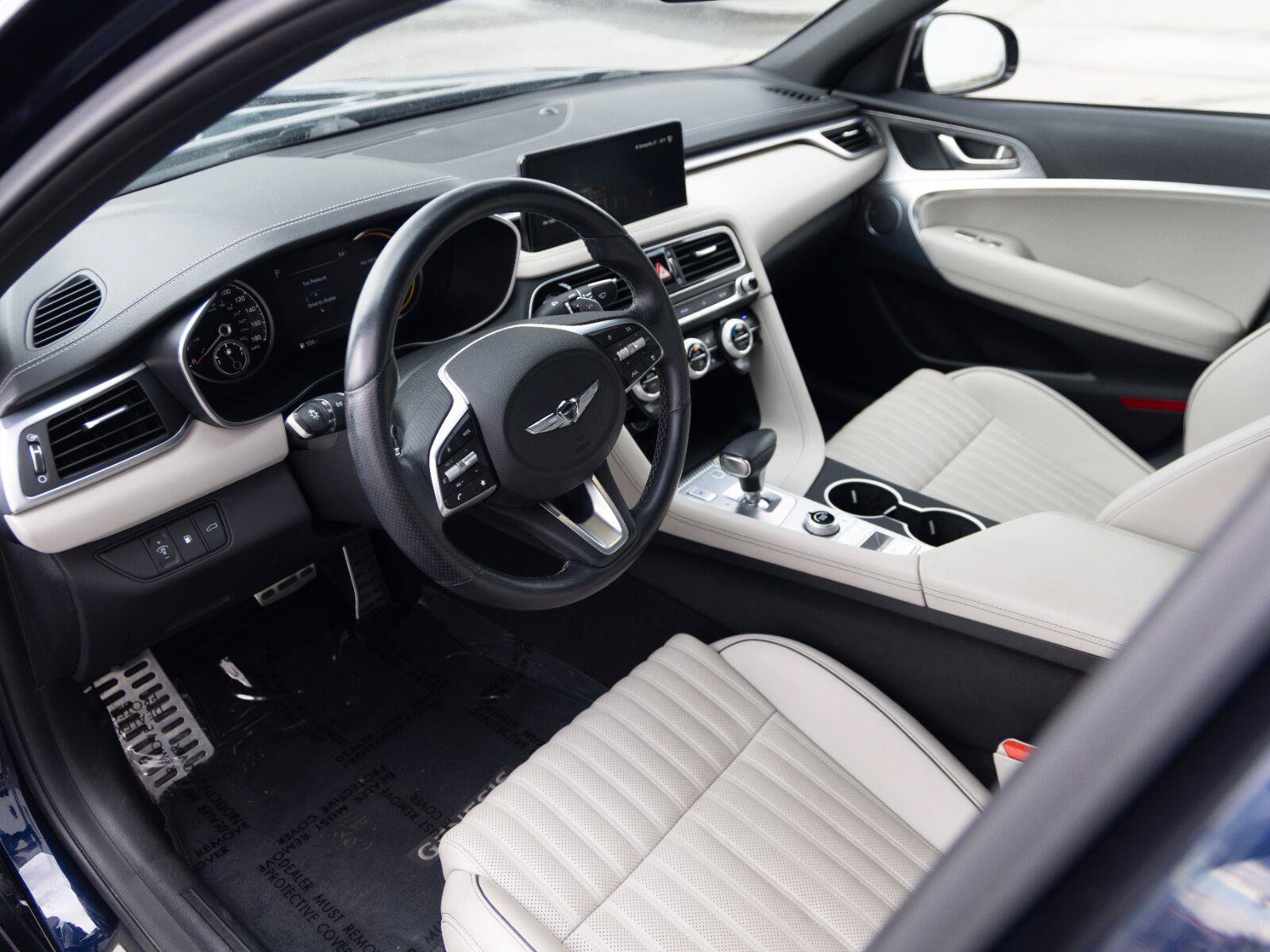 Used 2023 Genesis G70 2.0T w/ Sport Prestige Package AWD/4WD image 4