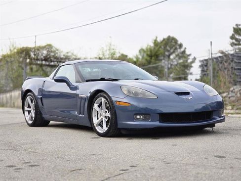 Used 2011 Chevrolet Corvette Grand Sport w/ Preferred Equipment Group image 12