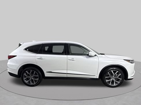 Certified 2024 Acura MDX SH-AWD w/ Technology Package image 38