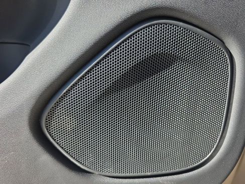 New 2026 Volvo XC60 B5 Plus w/ Protection Package Premier image 37