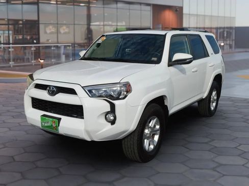 Used 2019 Toyota 4Runner SR5 Premium image 2