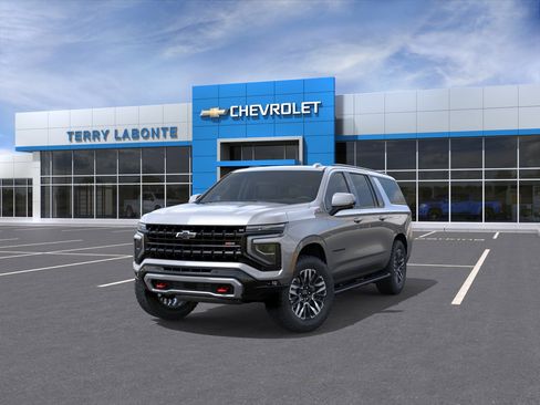 New 2026 Chevrolet Suburban Z71 AWD/4WD image 10