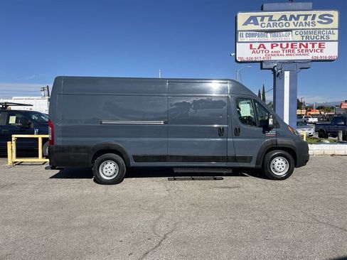Used 2019 RAM ProMaster 3500 FWD image 2
