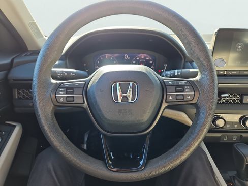 Certified 2023 Honda Accord EX image 20