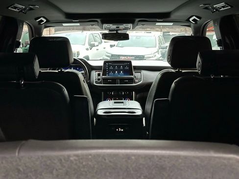 Used 2023 Chevrolet Tahoe Z71 image 9