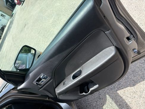 Used 2009 Ford Fusion SEL FWD image 18