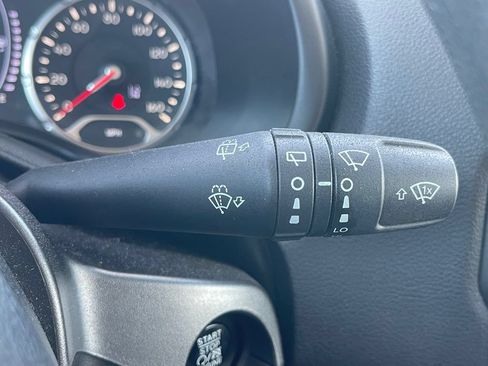 Certified 2022 Jeep Renegade Sport AWD/4WD image 49