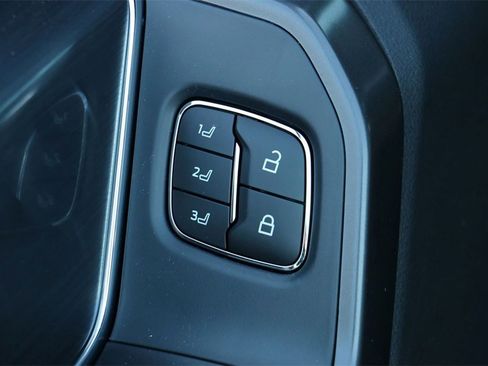 New 2026 Ford F150 Lariat w/ FX4 Off-Road Package image 16