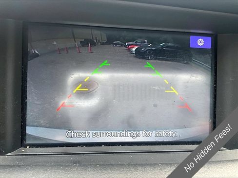 Used 2018 INFINITI QX30 AWD image 18