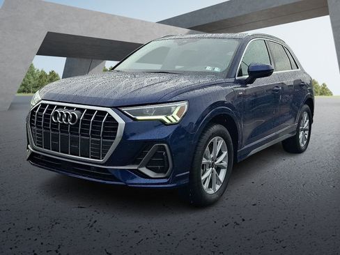 Used 2025 Audi Q3 2.0T Premium AWD/4WD image 3
