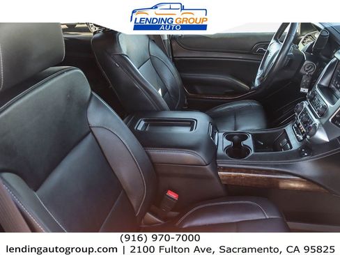 Used 2016 Chevrolet Suburban LT image 15