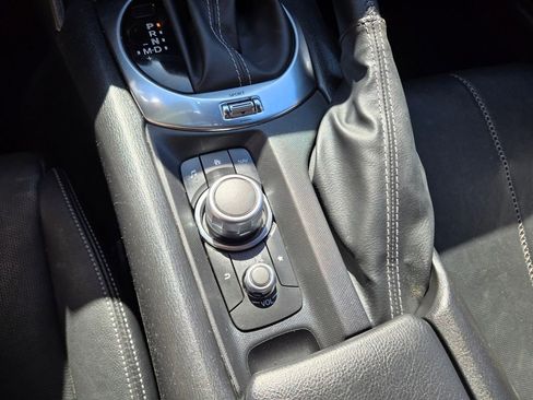 Used 2021 MAZDA MX-5 Miata Grand Touring RWD image 26