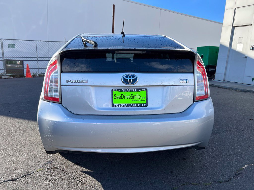 Used 2013 Toyota Prius Two FWD image 5