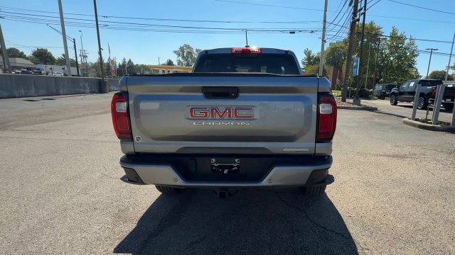 Used 2025 GMC Canyon Elevation w/ Convenience Package AWD/4WD image 7