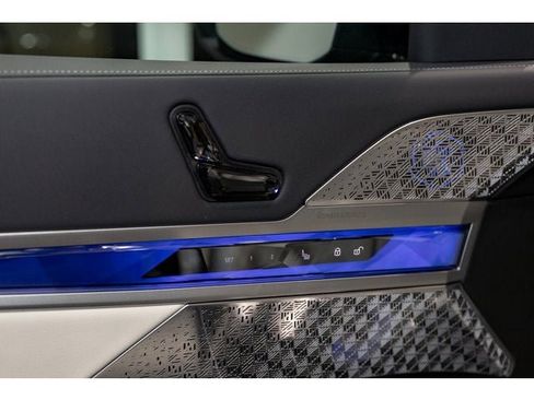 New 2026 BMW 760i xDrive w/ Executive Package image 56