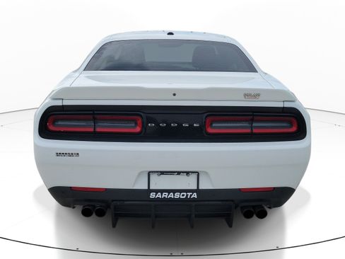 Used 2022 Dodge Challenger GT RWD image 5