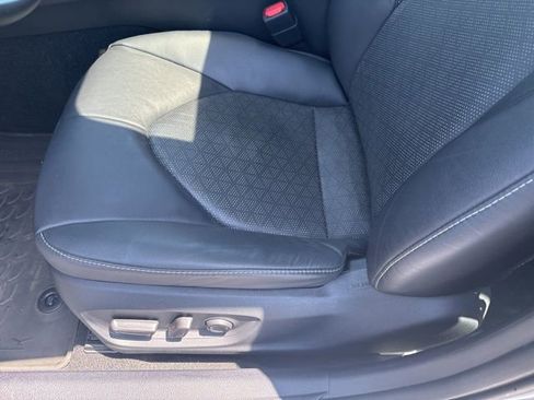 Used 2024 Toyota Camry XSE FWD image 14