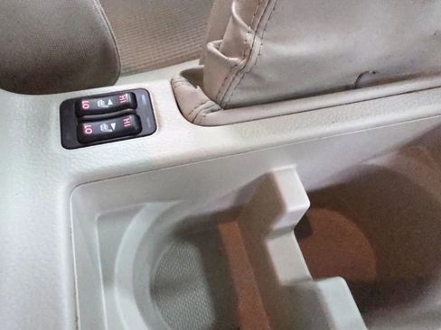 Used 2015 Subaru Impreza 2.0i Sport Premium image 25