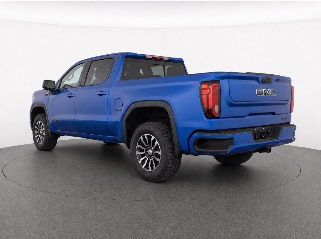 Used 2023 GMC Sierra 1500 AT4 w/ Technology Package AWD/4WD image 6