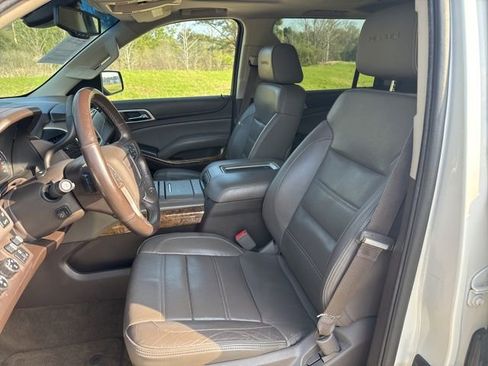 Used 2015 GMC Yukon XL Denali w/ Touring Package image 19