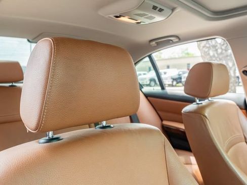 Used 2009 BMW 335i Sedan RWD image 44