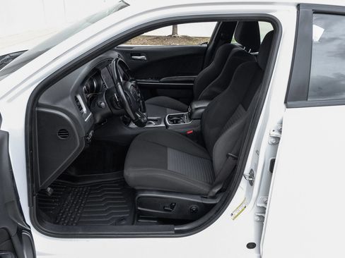 Used 2021 Dodge Charger R/T RWD image 4