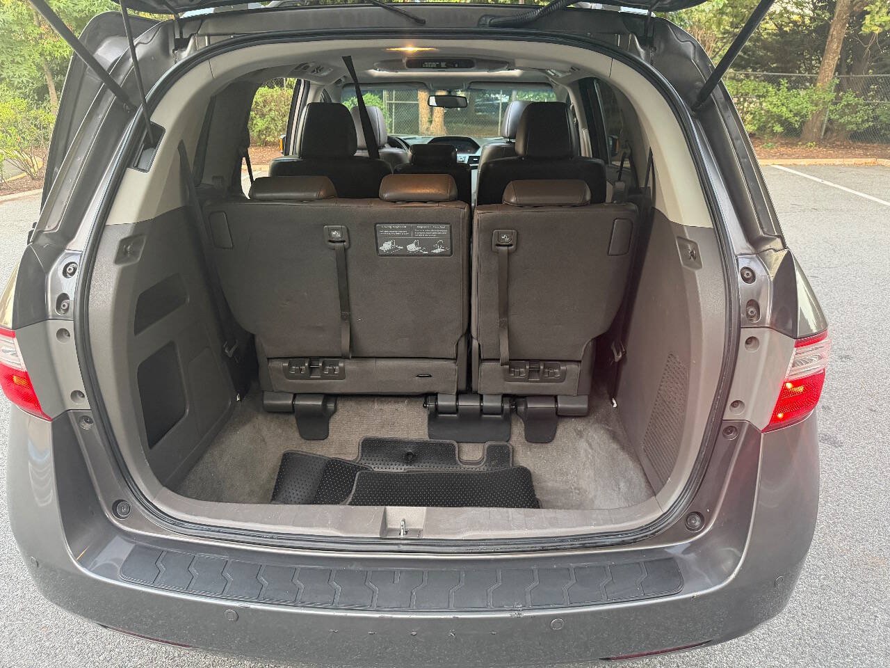 Used 2012 Honda Odyssey Touring image 10
