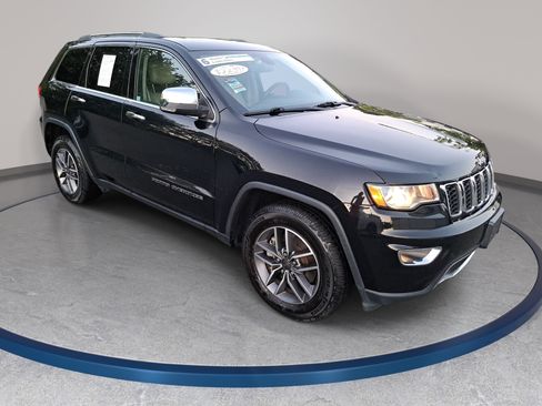 Used 2021 Jeep Grand Cherokee Limited w/ Sun & Sound Group RWD image 3