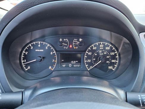 Used 2016 Nissan Sentra S image 24
