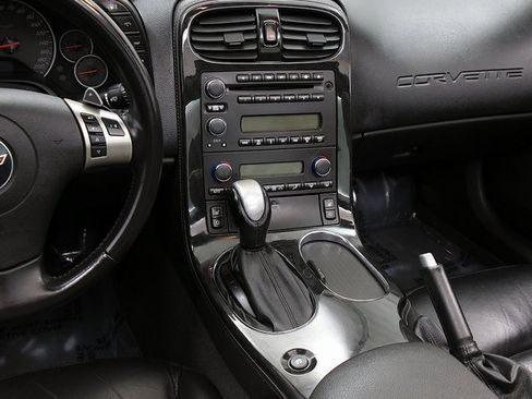 Used 2011 Chevrolet Corvette Grand Sport w/ Preferred Equipment Group image 14