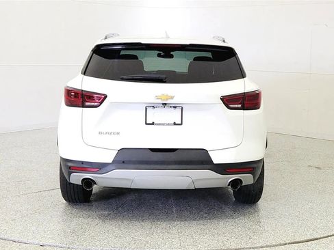Used 2024 Chevrolet Blazer LT w/ Convenience Package FWD image 6