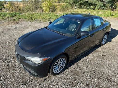 Used 2022 Alfa Romeo Giulia Sprint image 21