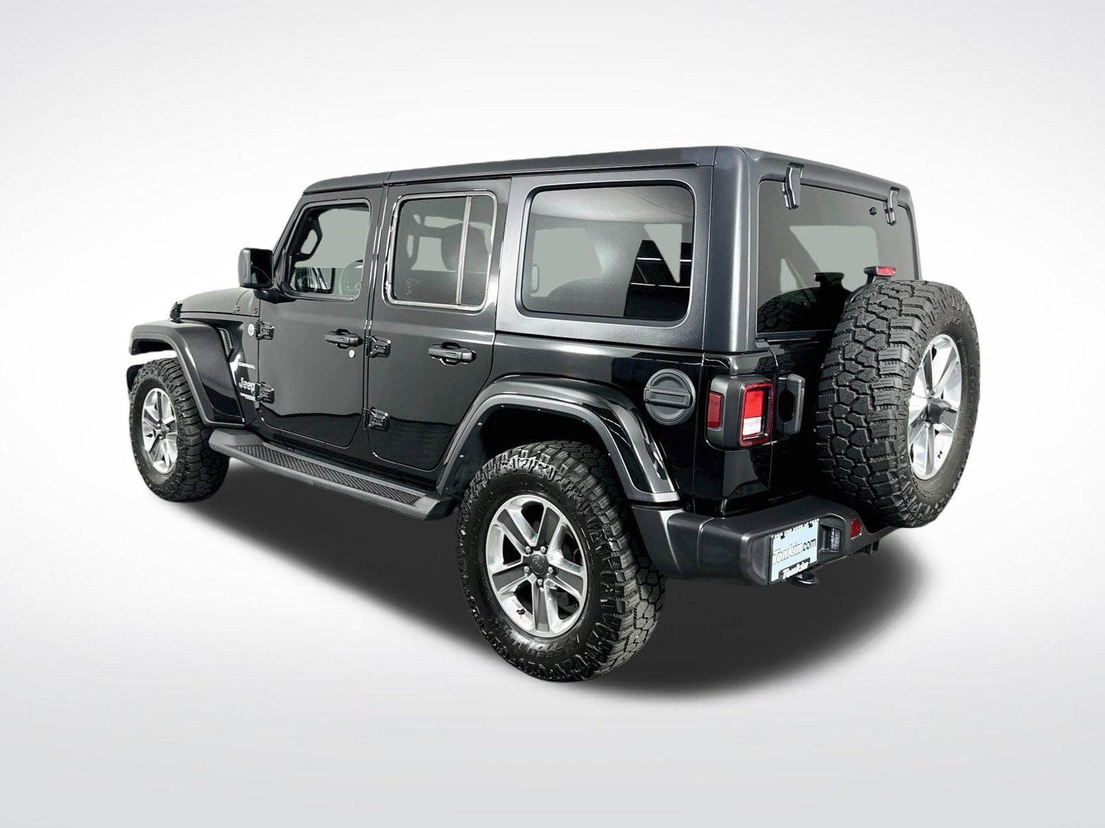 Used 2022 Jeep Wrangler Unlimited Sahara w/ Cold Weather Group AWD/4WD image 6