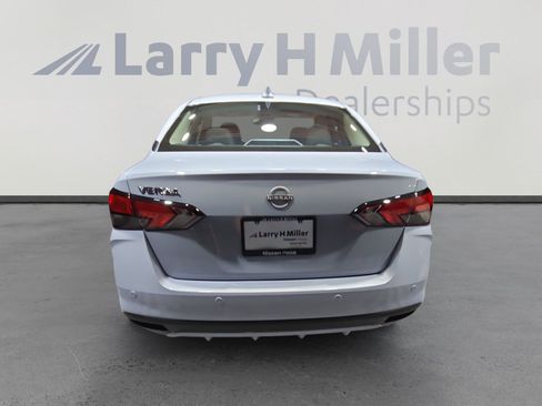 New 2025 Nissan Versa SV w/ Trunk Package image 4