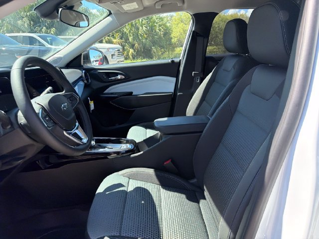 New 2026 Chevrolet Trax LT w/ Driver Confidence Package FWD image 16