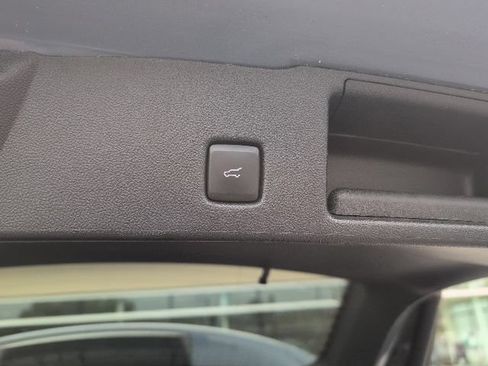 Used 2024 Ford Escape Active AWD/4WD image 17