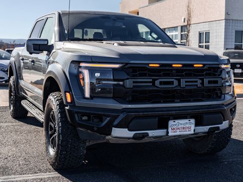 Used 2025 Ford F150 Raptor AWD/4WD image 3