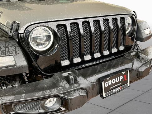 Used 2021 Jeep Wrangler Sport AWD/4WD image 27