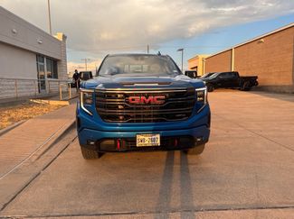 Used 2023 GMC Sierra 1500 AT4 w/ AT4 Premium Package AWD/4WD video 1