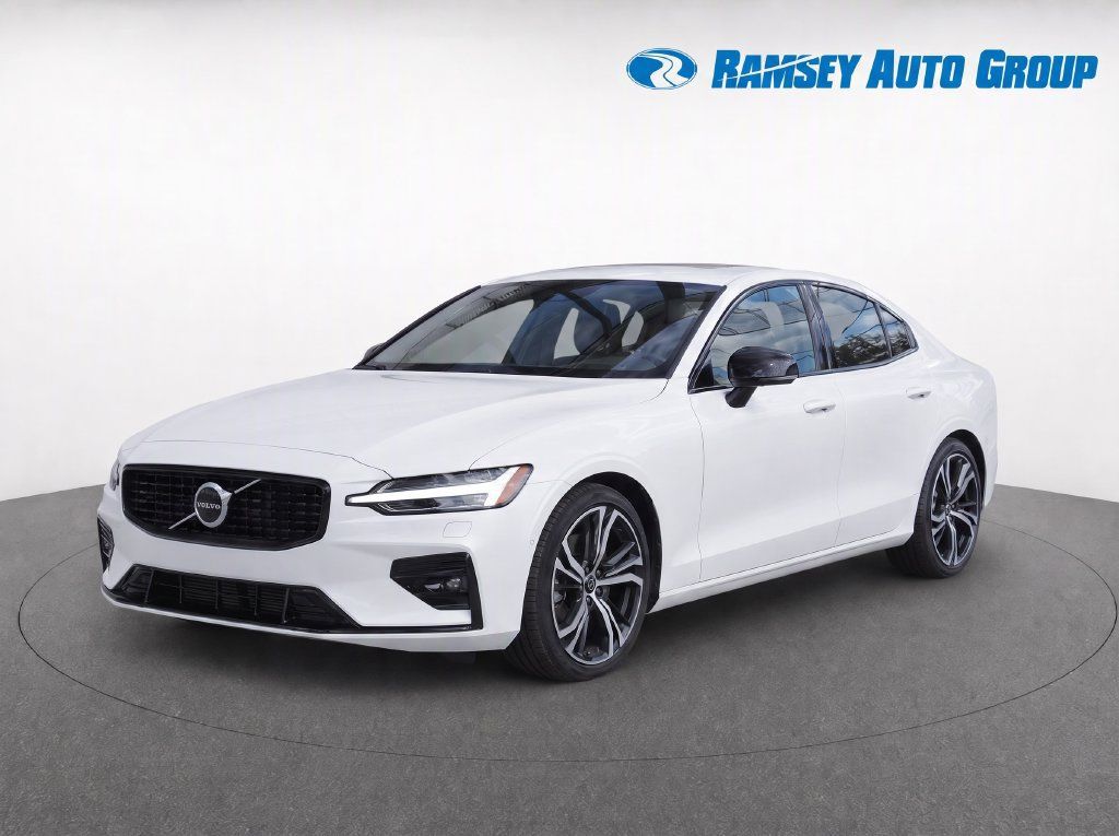 Used 2024 Volvo S60 B5 Plus w/ Climate Package AWD/4WD image 1