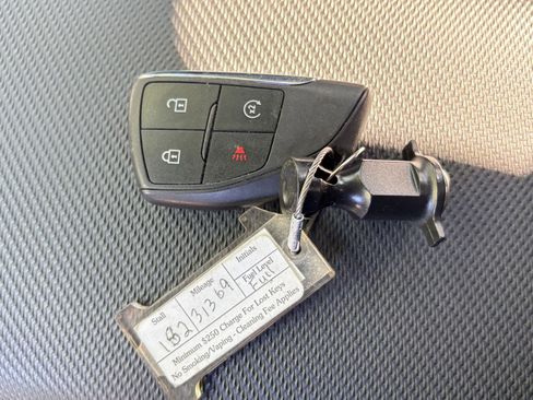 Used 2025 Chevrolet Equinox LT image 21