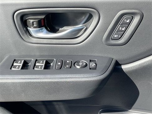 New 2025 Honda Pilot Touring image 23