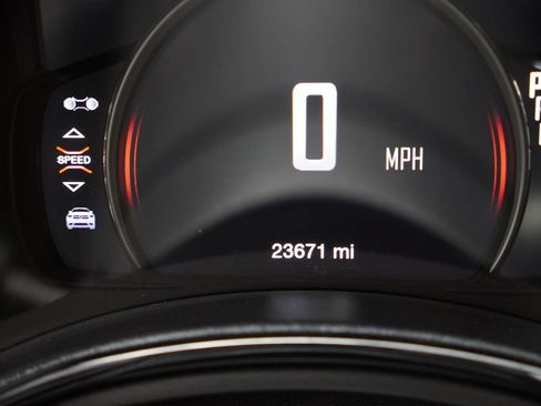 Used 2023 Dodge Durango R/T w/ Tow 'N Go Package AWD/4WD image 9
