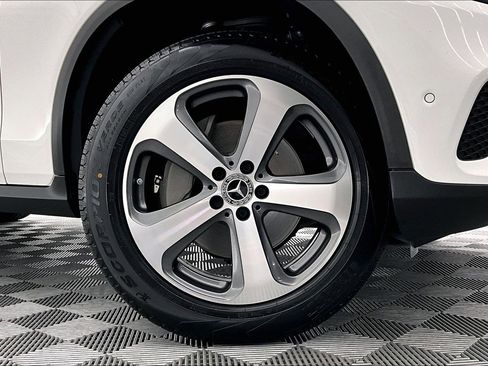 Certified 2023 Mercedes-Benz GLC 300 4MATIC Coupe image 8