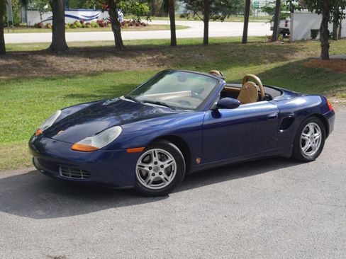 Used 2002 Porsche Boxster RWD image 51