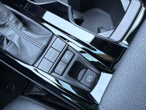 Used 2025 Toyota Camry XSE w/ Premium Package FWD image 27
