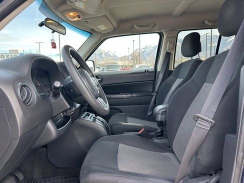 Used 2015 Jeep Patriot Sport w/ Power Value Group image 21