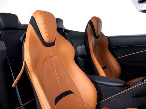 Certified 2024 Ferrari Roma Spider RWD image 50